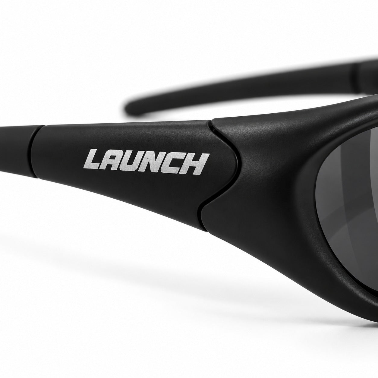 LAUNCH LENSES
